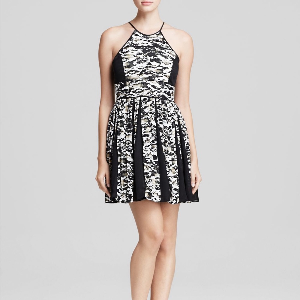 Parker Kerri Tidal Camouflage Pleated Dress XS